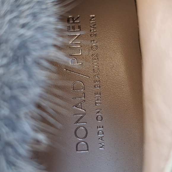 Donald J. Pliner Vero Quoio Pointy Toe Leather Mink Fur High Heel Ankle Boots - Picture 9 of 15